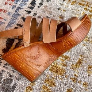 Lucky Brand Wedge Sandals